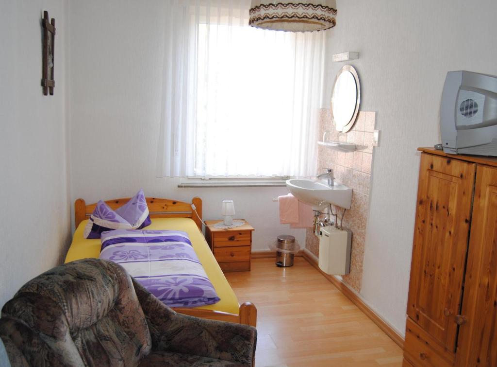 Alt Weeze Hotel Szoba fotó